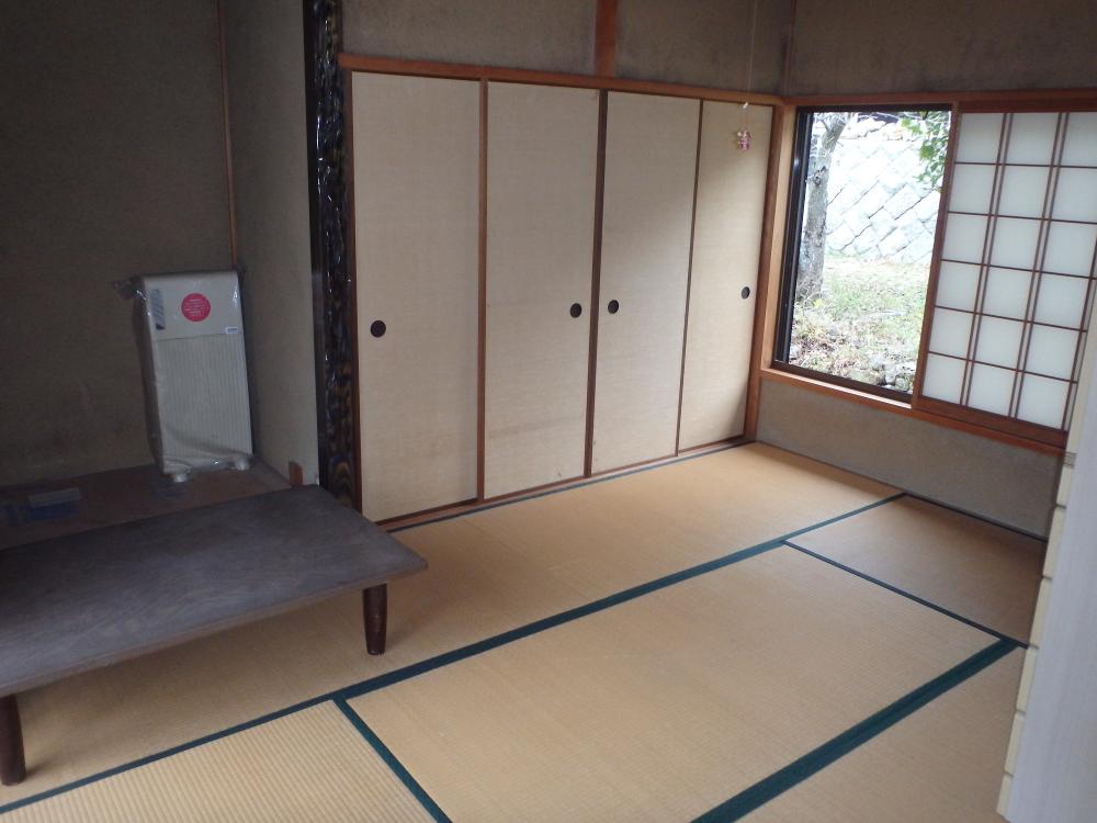 1990s wood house in Kagawa