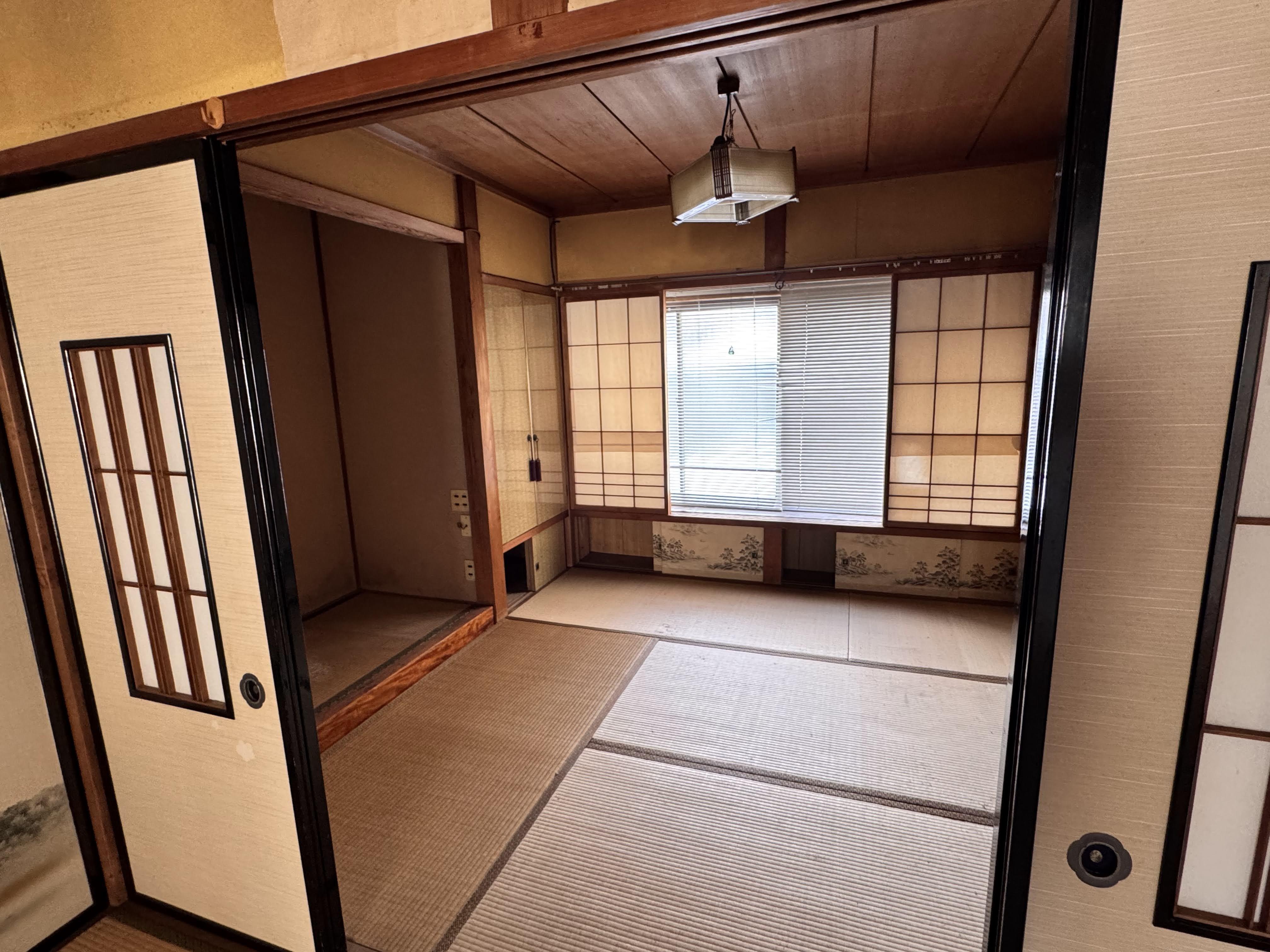 Hida City Kamioka Town Midori-ga-oka - Used wooden house