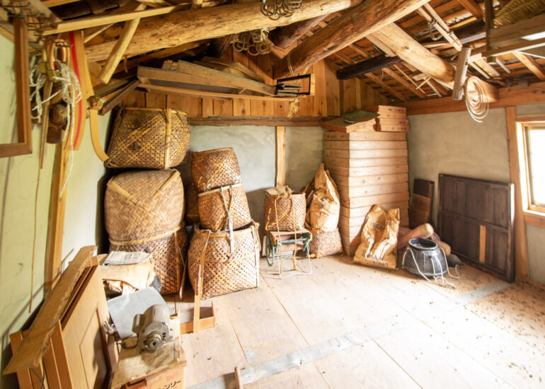 Wood house in Matsusaka Kahada