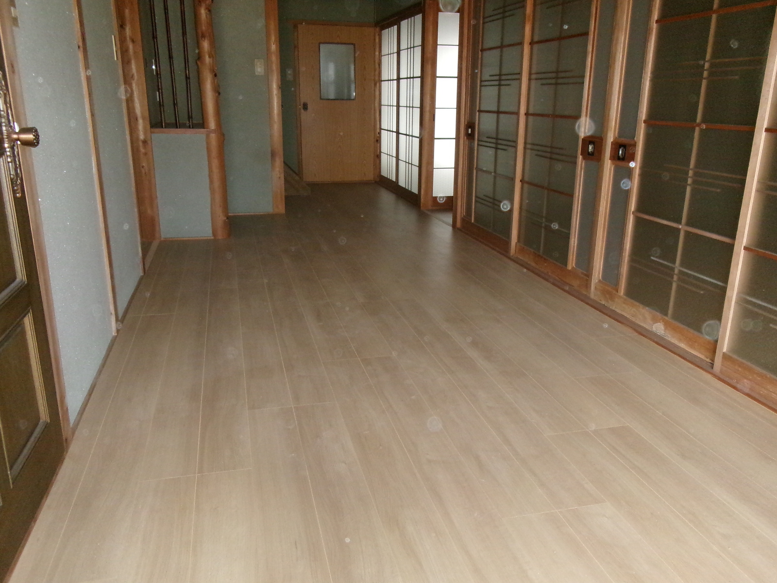 1970s house with storehouses in Hyogo