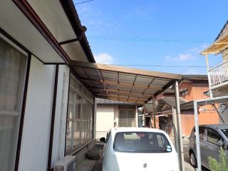 1970s wood house in Tsukumi
