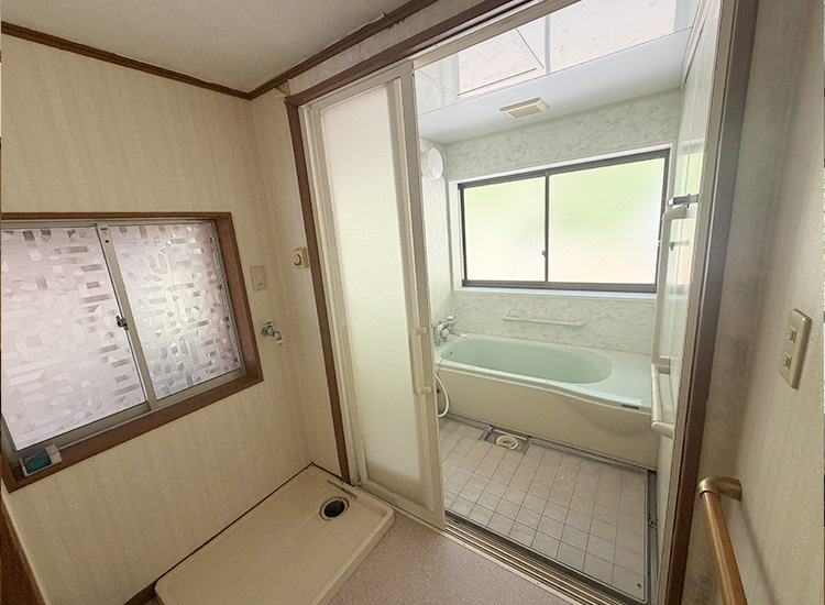 Wood house in Shimane