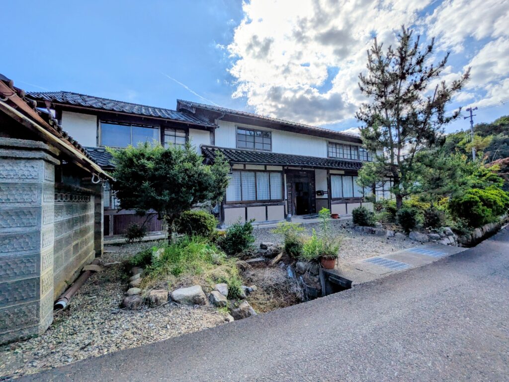 Wood house, 13-min walk to station, Omiya, Kyotango