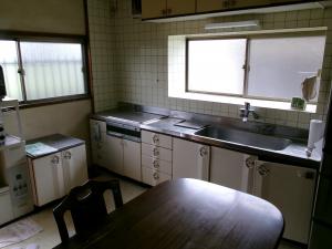 1970s wood house, 19-min walk to station, Gunma