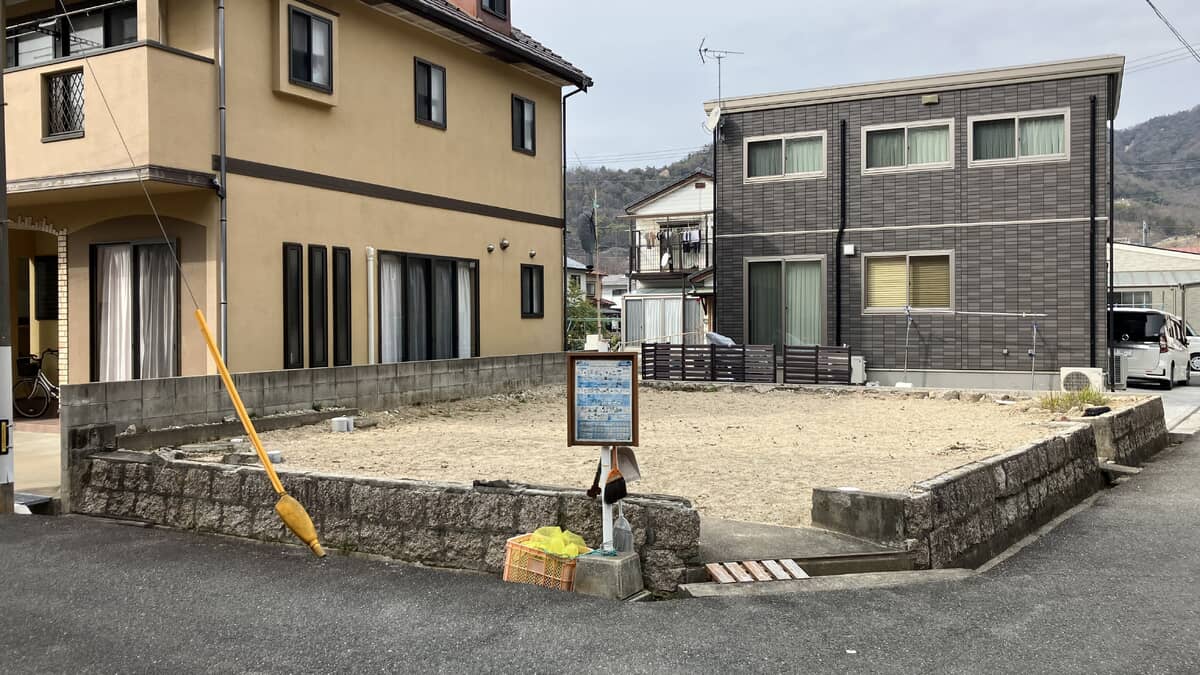 House, 2-min walk to station, Hiroshima