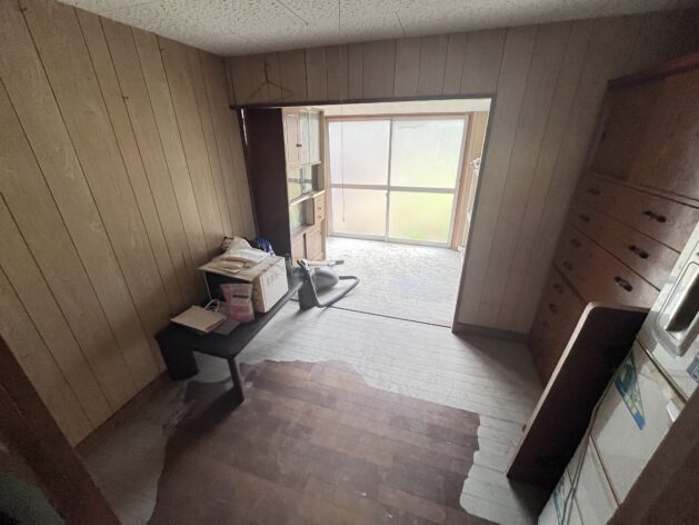 Wood house in Ehime