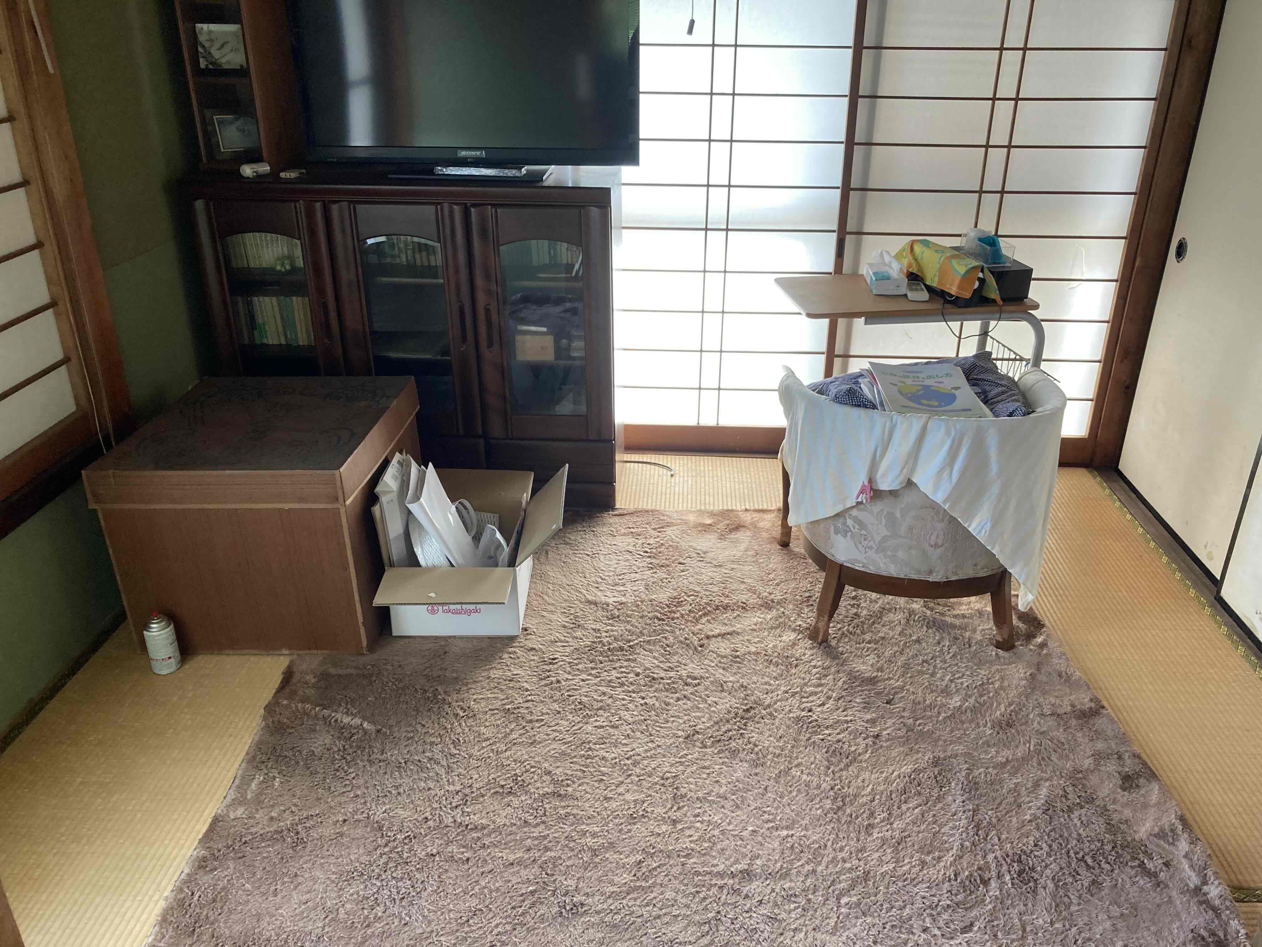 1980s wood house in Tottori