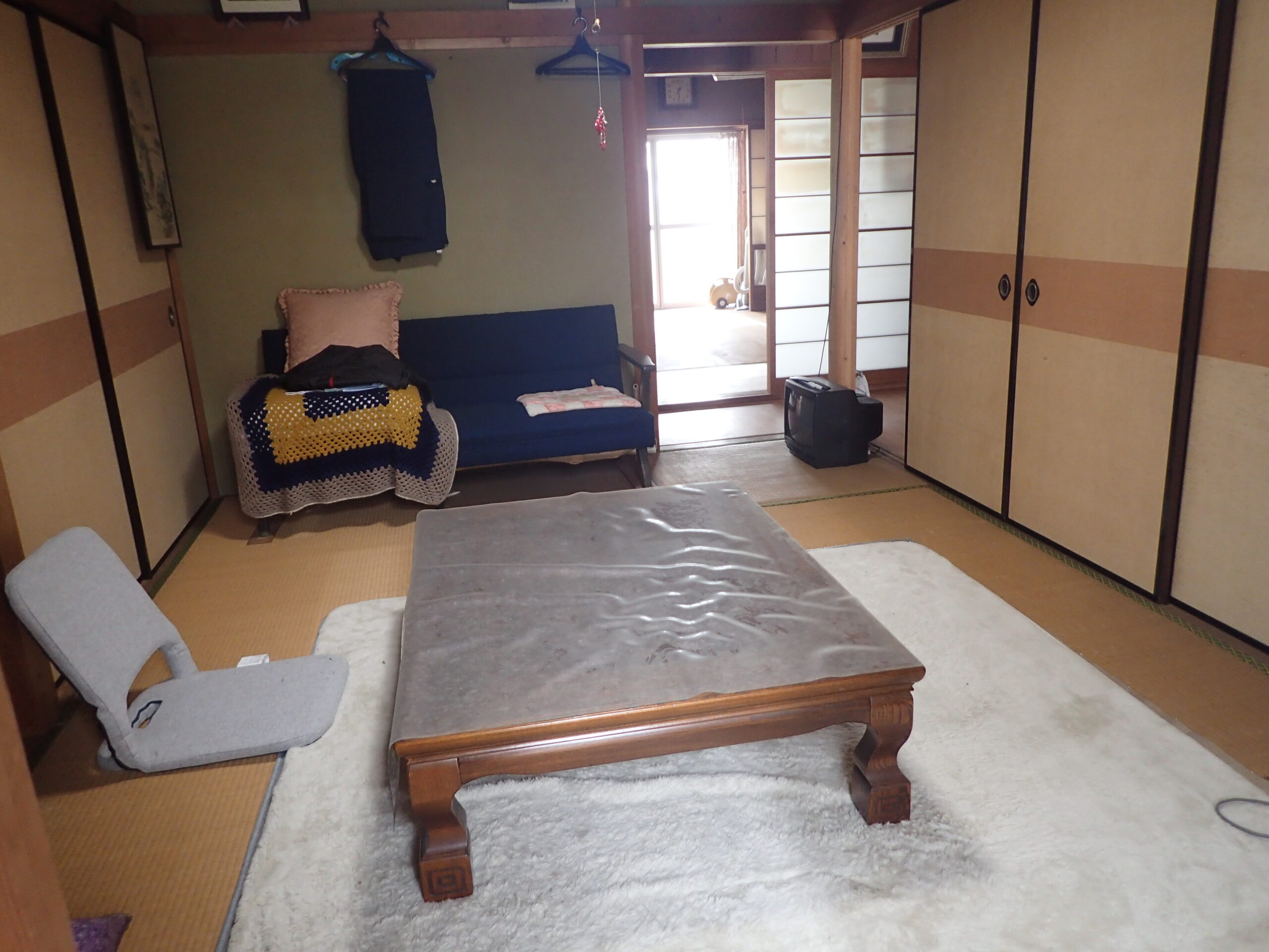 1970s wood house, 12-min walk to station, Okayama