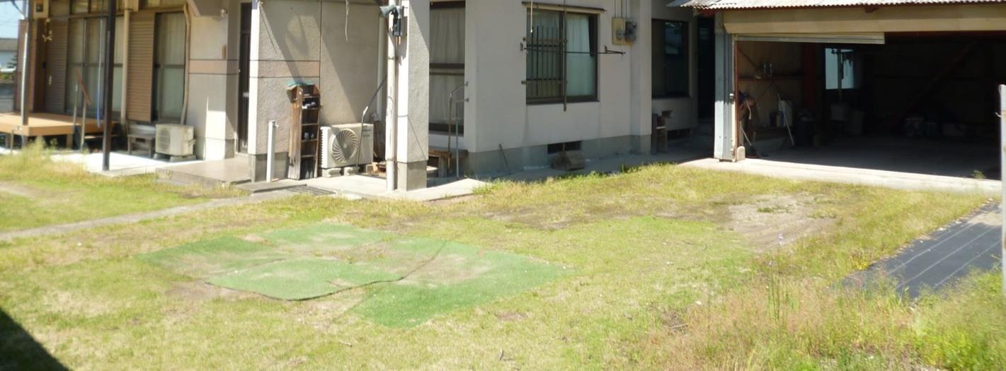 1980s concrete house, 14-min walk to station, Minato, Ichikikushikino