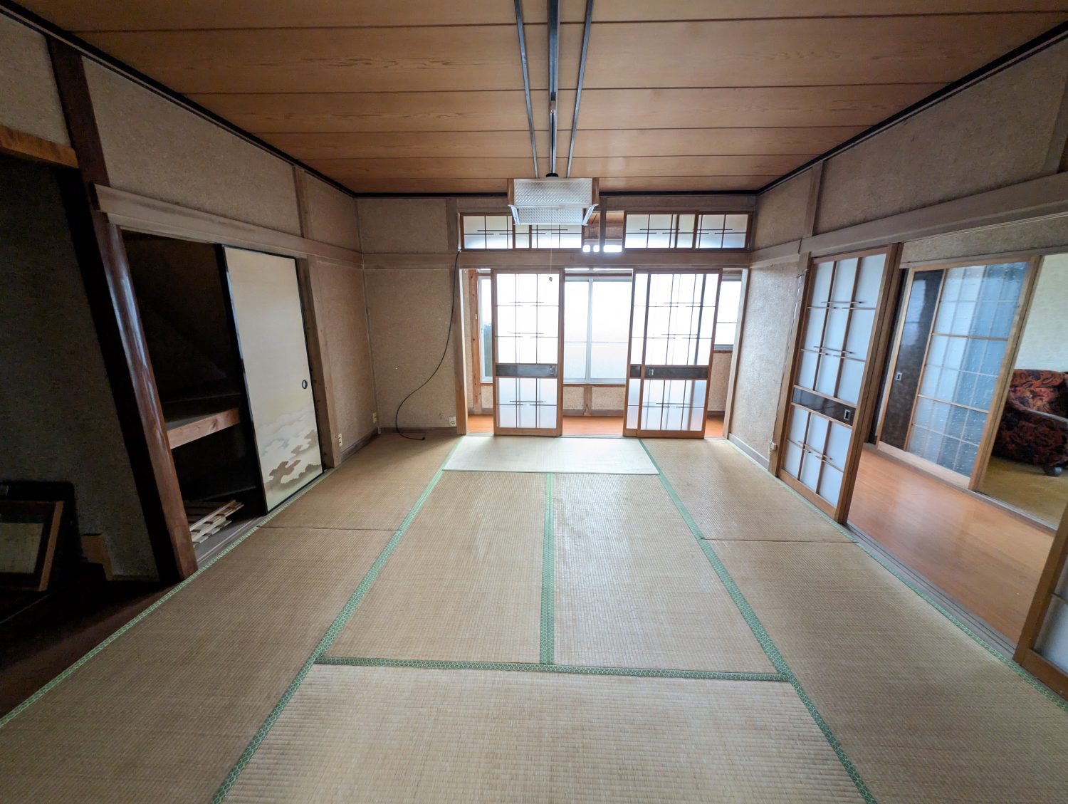 1970s wood house, 6-min walk to station, Hyogo