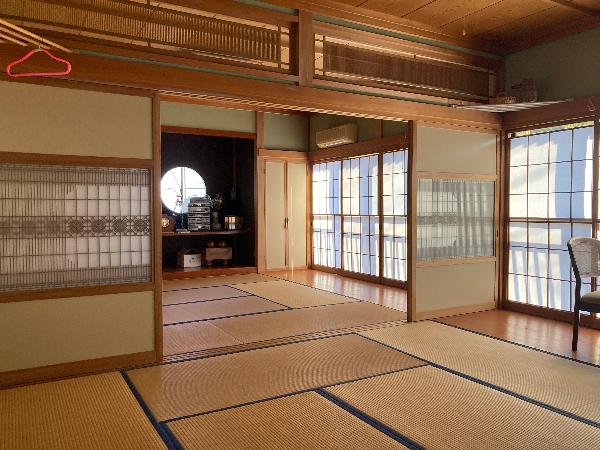 Kami-Akiya 24