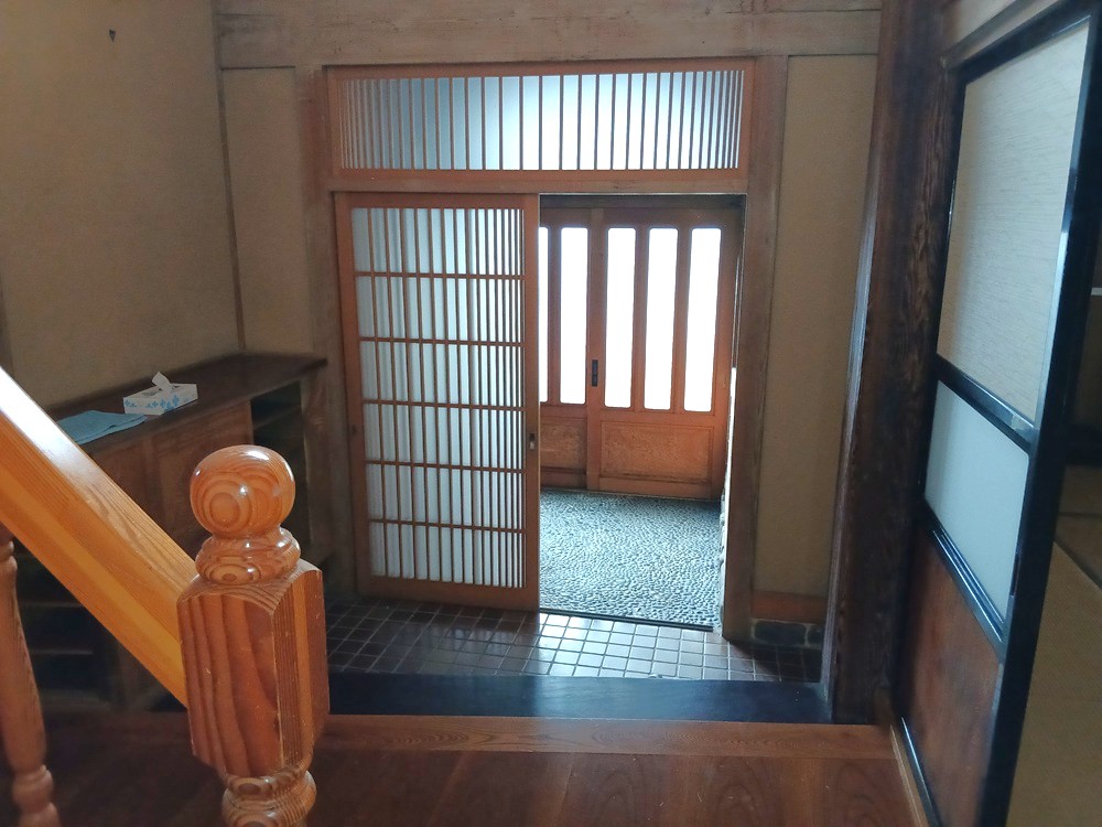 1980s wood house, 5-min walk to station, Iwate