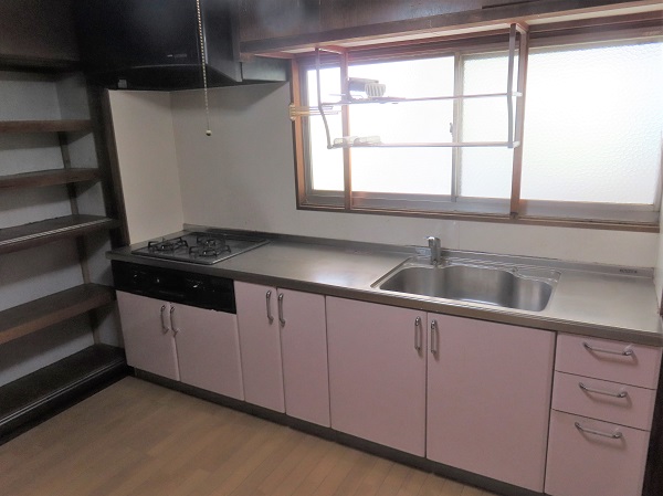 1970s wood house, 18-min walk to station, Fukushima