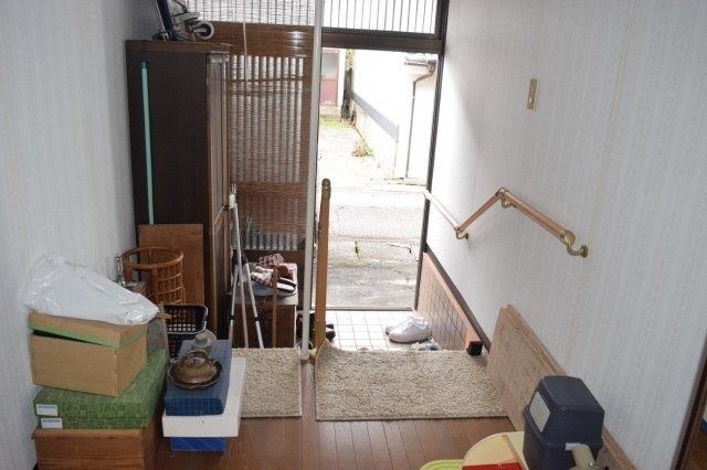 1960s wood house in Kochi