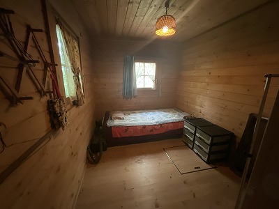 2000s wood house on a large plot in Hiroshima