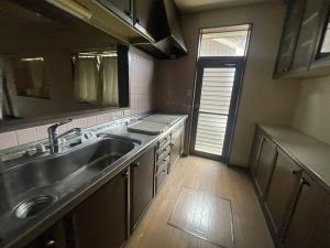 1970s wood house, 9-min walk to station, Fukui