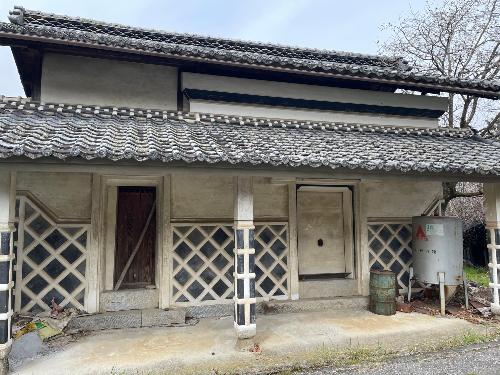 House 121 (Nakazawa Ward)