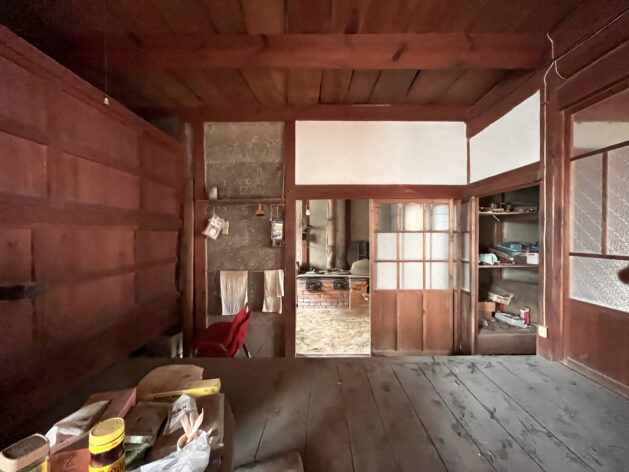 Wood house in Ehime
