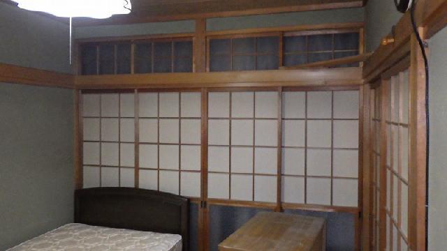 1970s wood house, 19-min walk to station, Nagasaki
