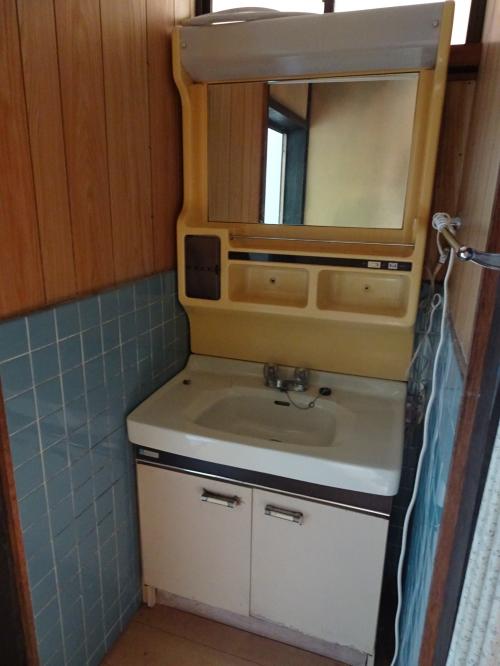 1980s wood house in Hiroshima