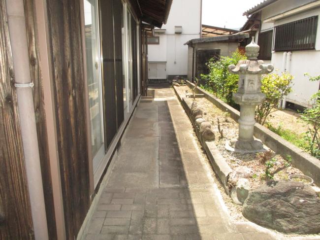 1960s wood house in Okayama