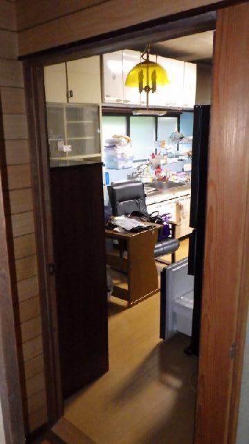 1970s wood house, 19-min walk to station, Nagasaki