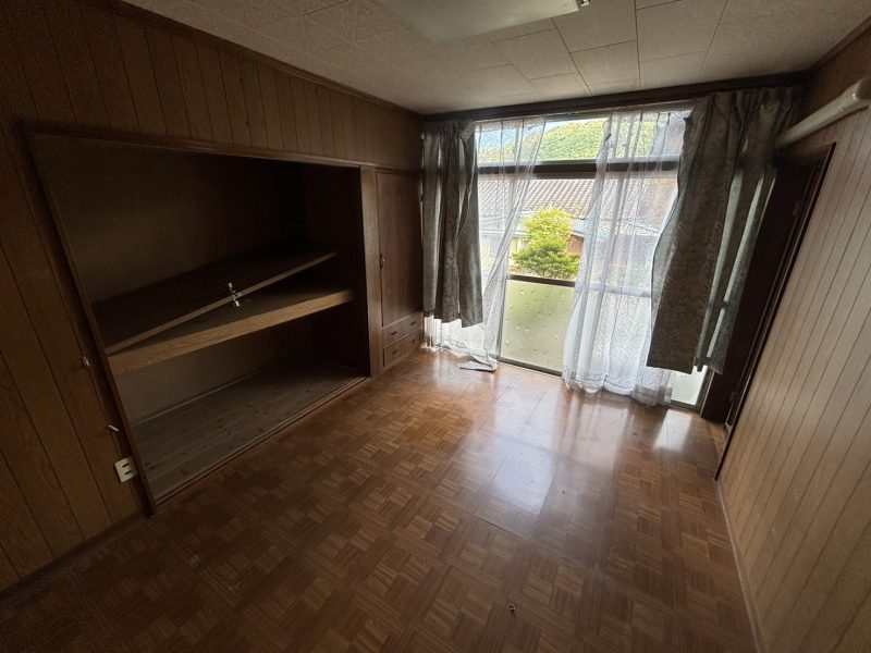 1900s wood house on a large plot in Iwate