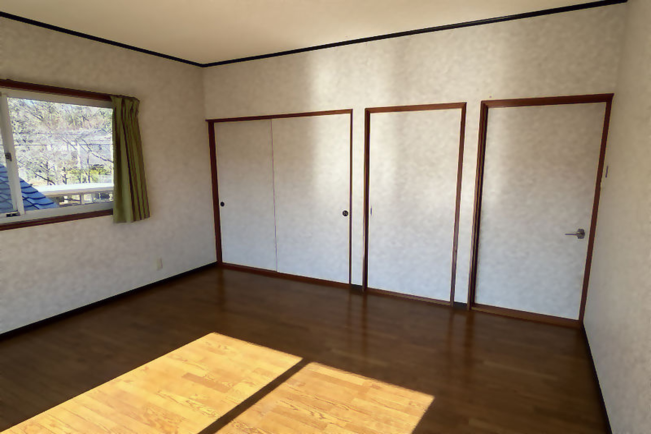 1990s wood house, 20-min walk to station, Fukui