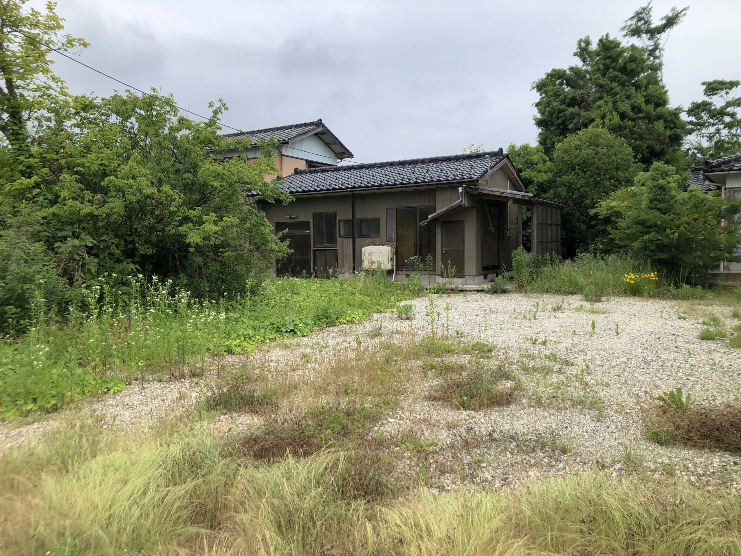 House, 16-min walk to station, Toyama
