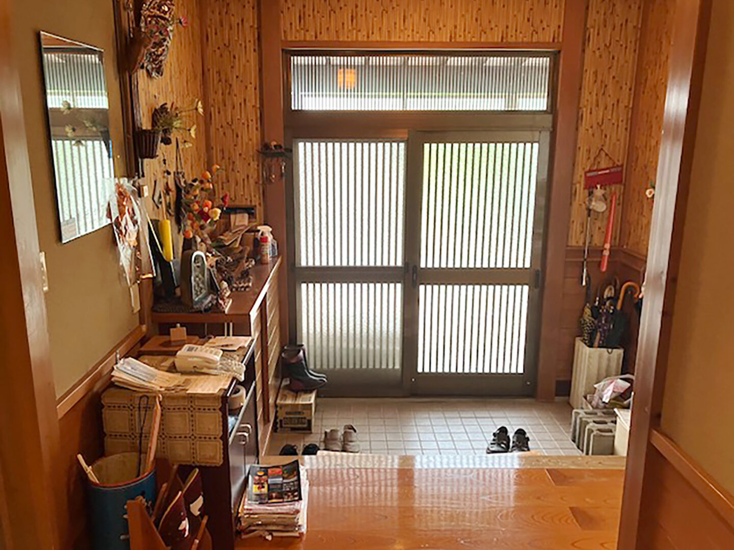 1980s wood house on a large plot in Yamagata
