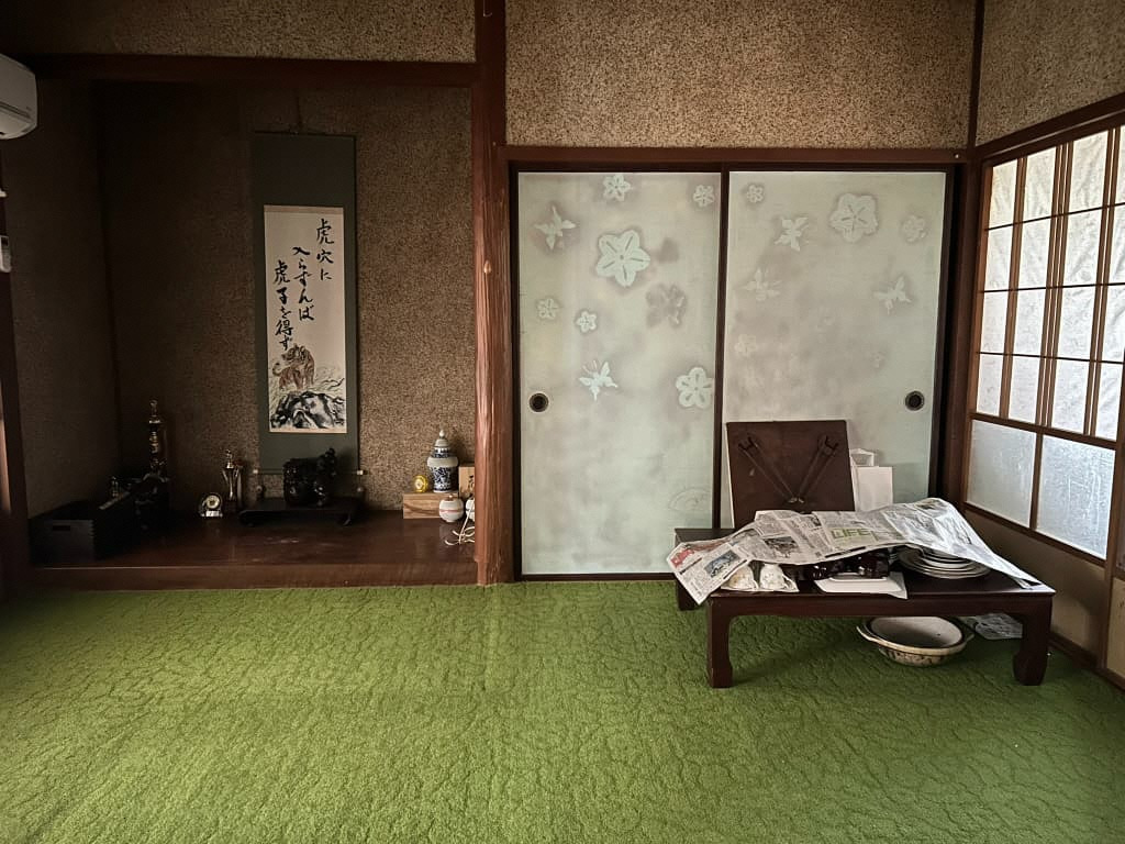 1970s wood house in Nagasaki