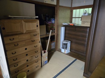 1970s wood house in Kaseda, Minamisatsuma, farmland, approval needed