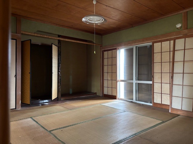 1970s wood house in Kagawa
