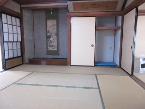 Vacant Property Information Property #07-1-08 [Suburban Residential Area] Ryuuoka District [For Sale] With Agricultural Land