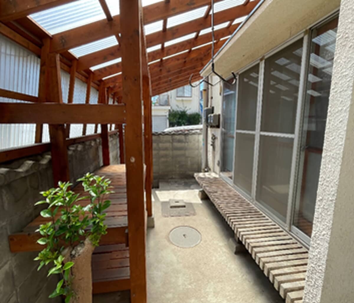 1970s wood house, 11-min walk to station, Hiroshima