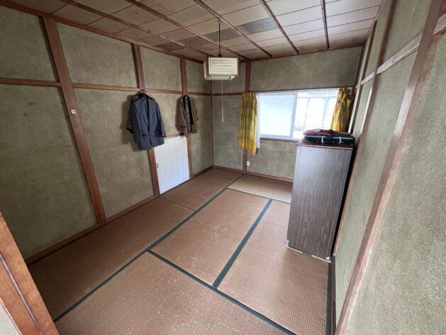 1970s wood house in Ehime