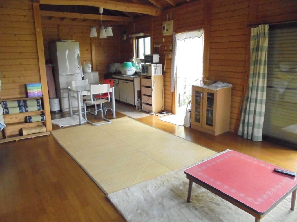 1990s wood house in Gifu
