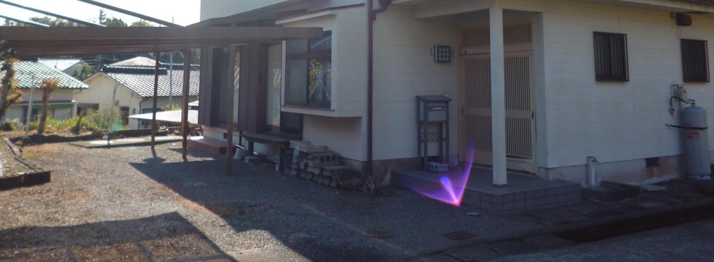 1980s wood house, 10-min walk to station, Yafusa, Ichikikushikino