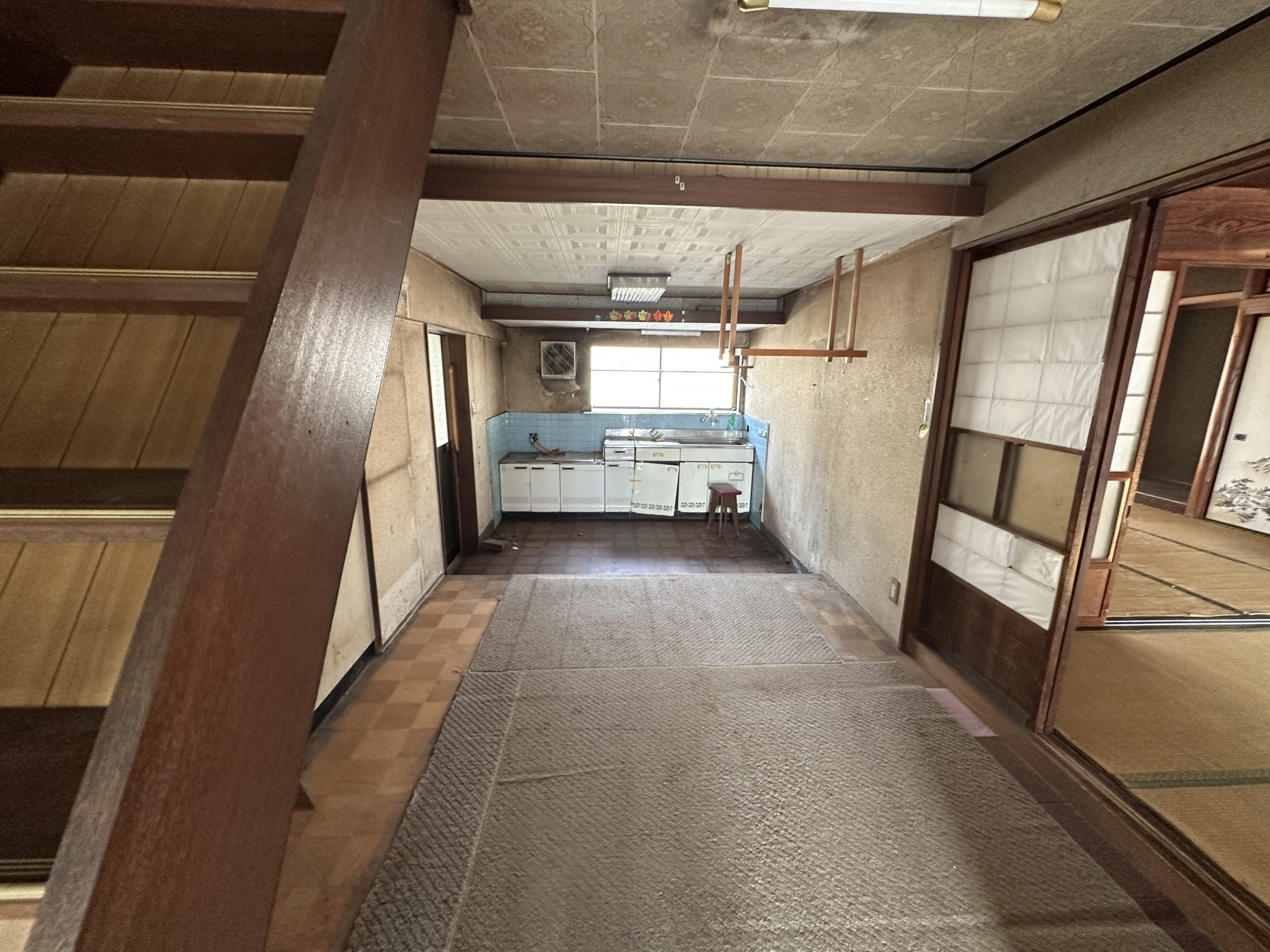 Wood house, 11-min walk to station, Gifu