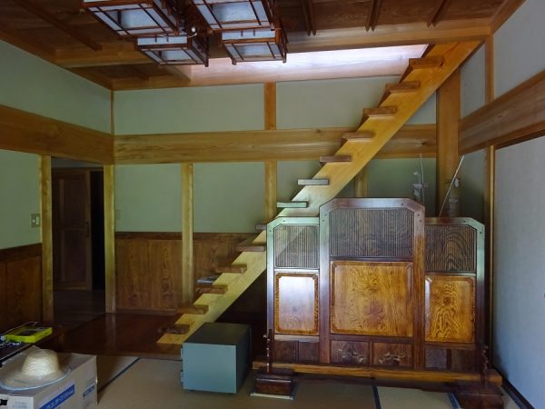 2000s house on a large plot in Shimane