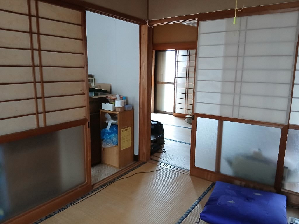 1980s wood house in Nagasaki