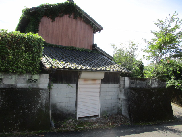 1960s wood house in Hioki, Kagoshima