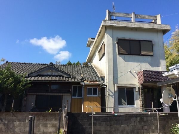 1970s house near the coast in Togata, Ibusuki