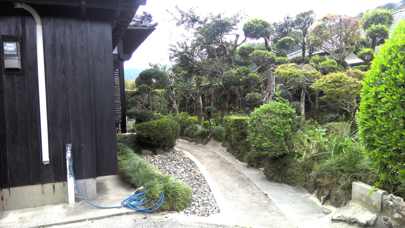 1980s wood house in Uchinoura, Kimotsuki
