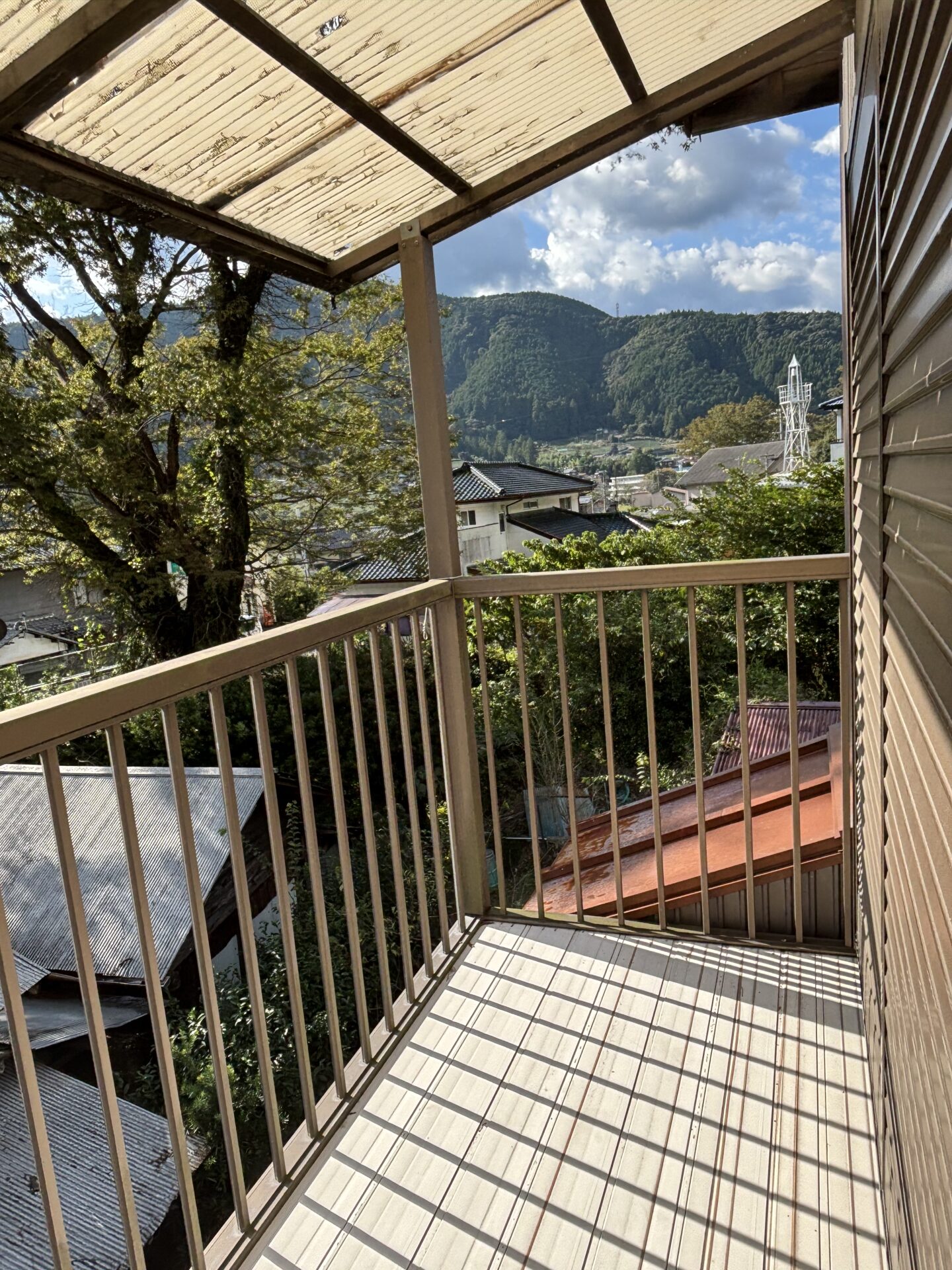 1950s wood house, 20-min walk to station, Shizuoka
