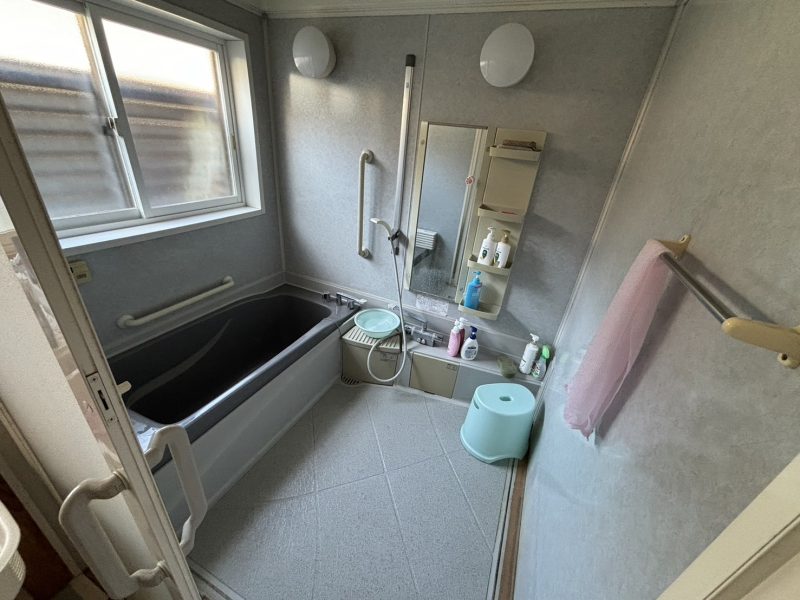 2000s wood house on a large plot in Iwate