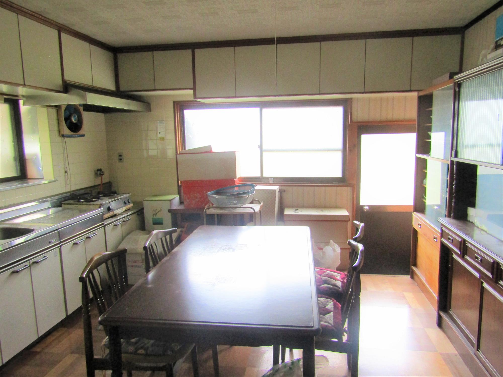 ★NEW F-43 Natural countryside property with farmland attached