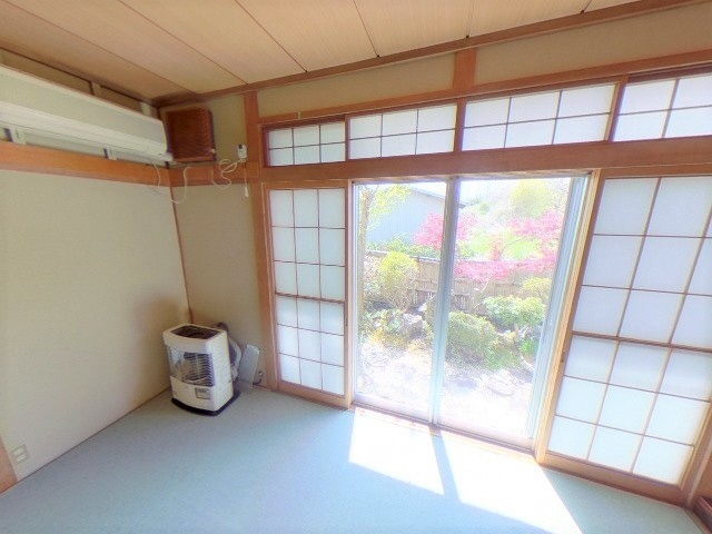 1970s wood house in Aomori