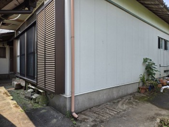 1970s wood house in Kaseda, Minamisatsuma, farmland, approval needed