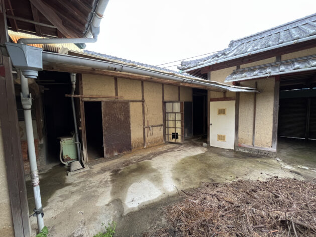 Wood house in Ehime